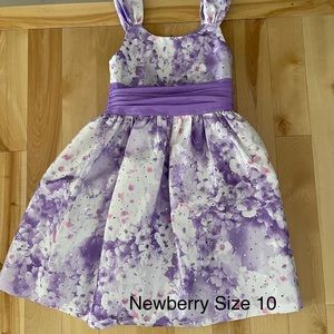 Girls dress